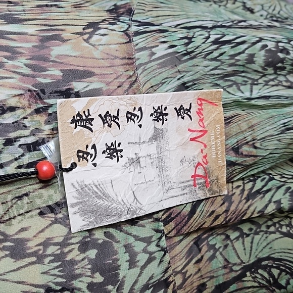 Da-Nang 3/4 Dolman Sleeve Silk Button Down Blouse NWT XS/S - Picture 5 of 8